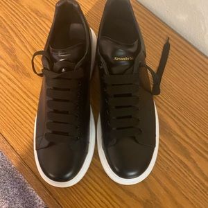 Alexander McQueens sz 11